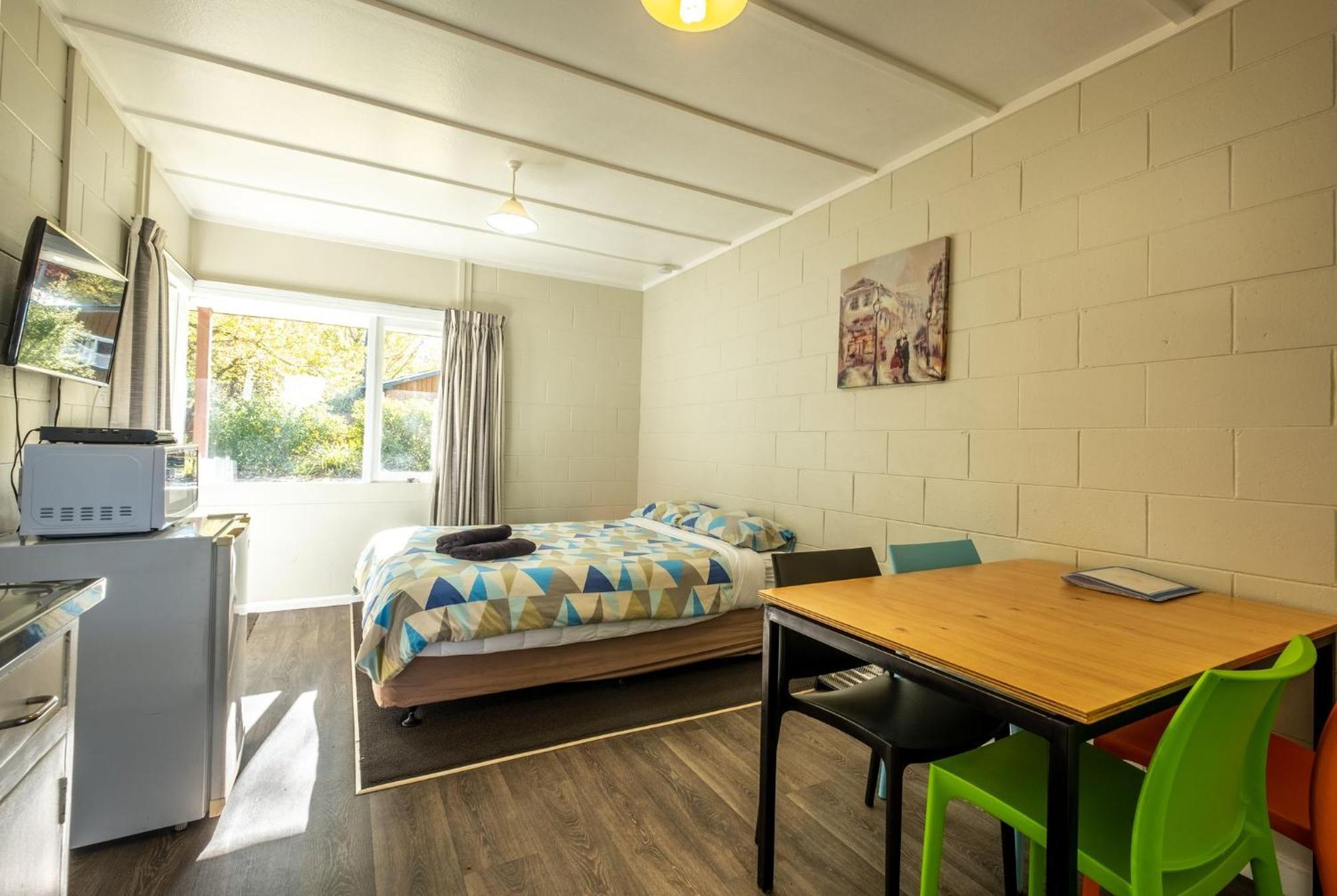 Alpine Adventure Holiday Park Hanmer Springs Extérieur photo