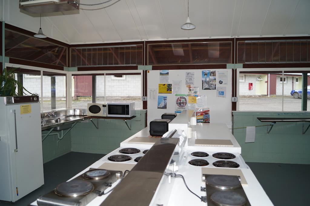 Alpine Adventure Holiday Park Hanmer Springs Extérieur photo
