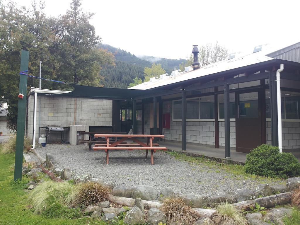 Alpine Adventure Holiday Park Hanmer Springs Extérieur photo
