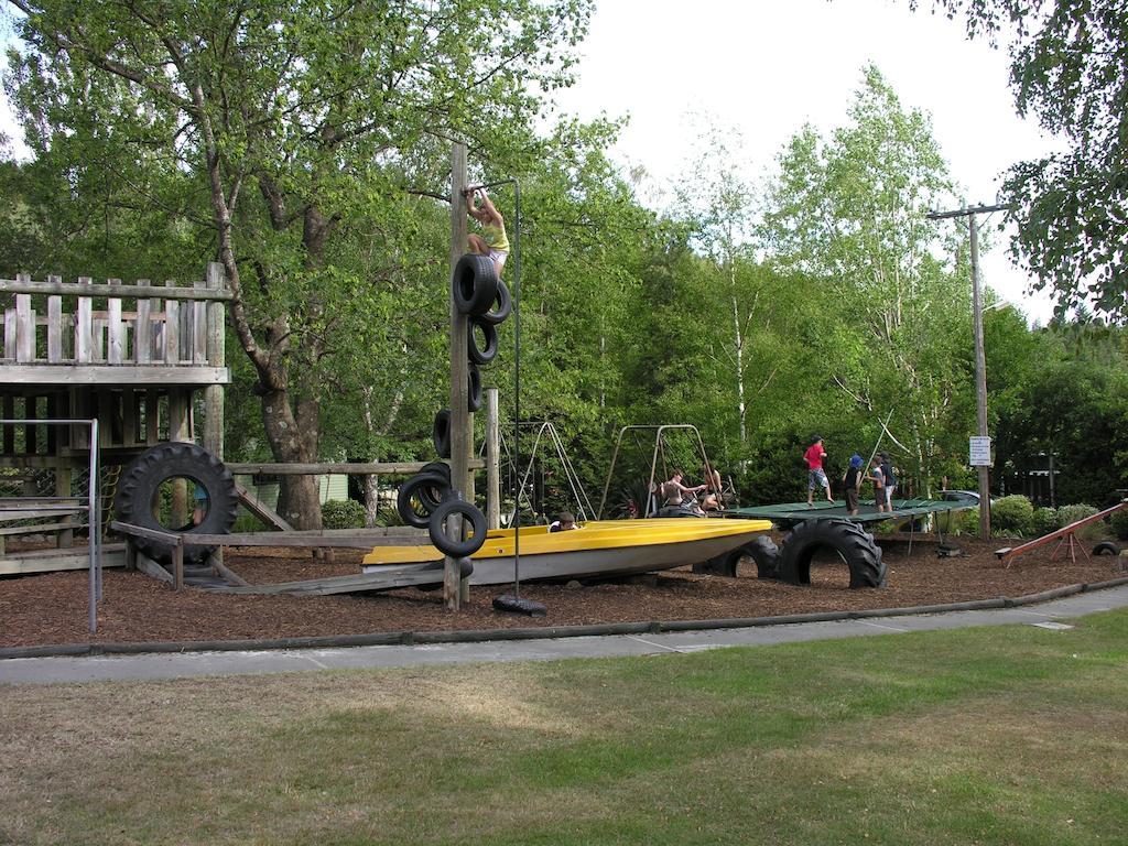 Alpine Adventure Holiday Park Hanmer Springs Extérieur photo